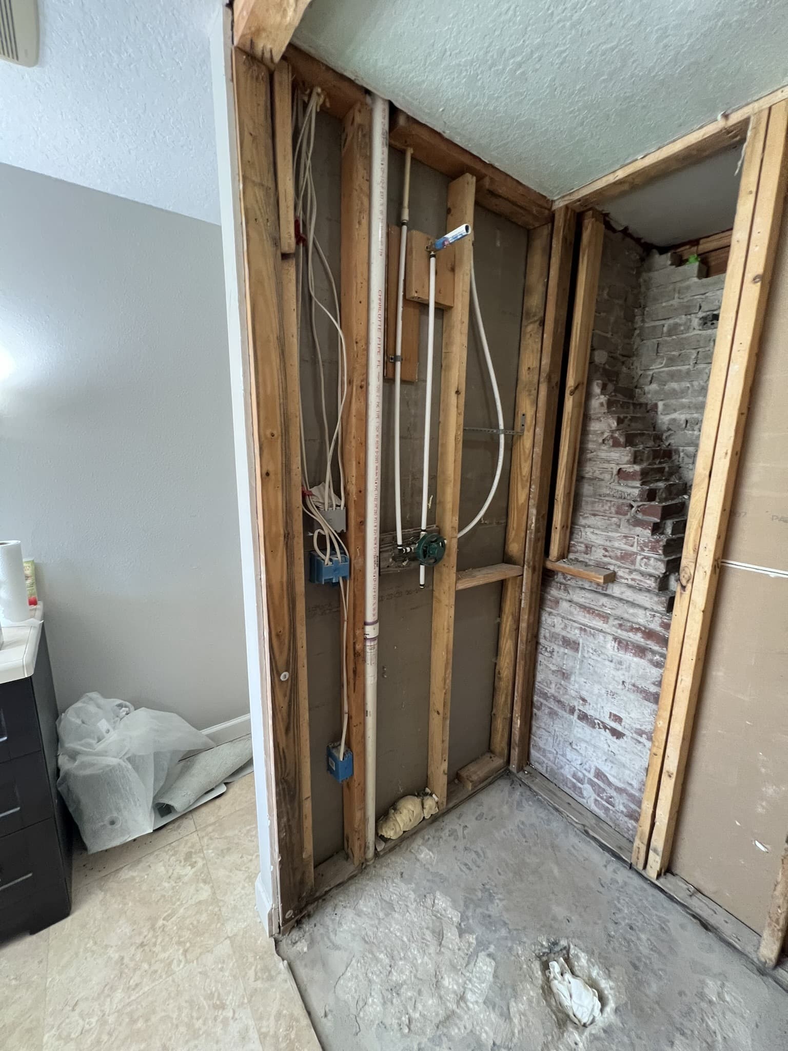 Karhan Construction & Remodeling — bathroom remodel project, Orlando area